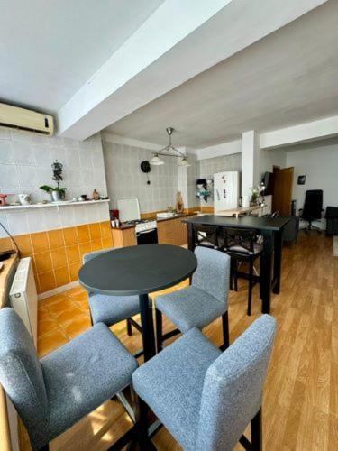 Apartament 1 Plus Rooms In Centrul Orasului - Unirii Fantanii 布加勒斯特 外观 照片